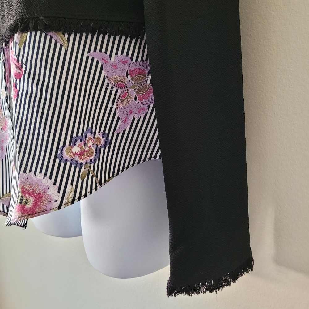 NWT Casual Coutour Top - Picture 8 of 14